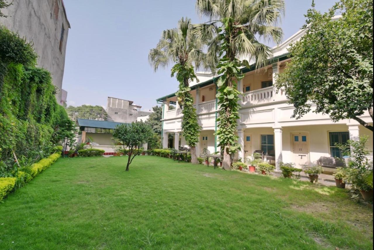 Hotel Heritage Dehradun Exterior foto
